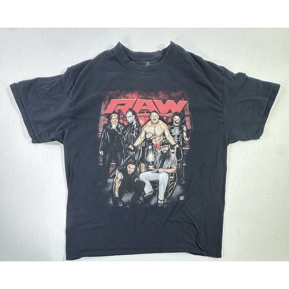 WWE RAW Legends T-Shirt XL Brock Lesnar Reigns Rollins Wyatt‎ Sting Ambrose 2015